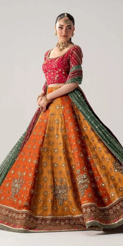 Pakistani Bridal Lehnga and Choli Dress for Mehndi